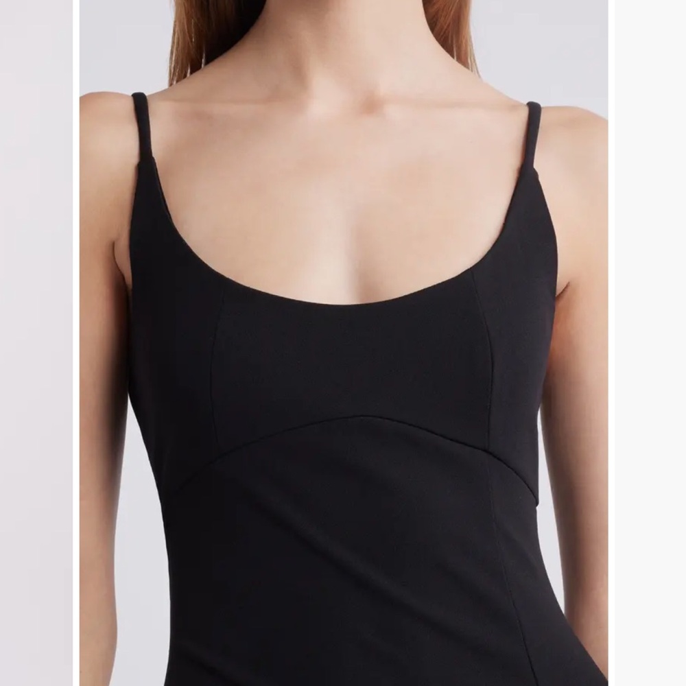 Lulu’s Sleeveless Side Slit Gown